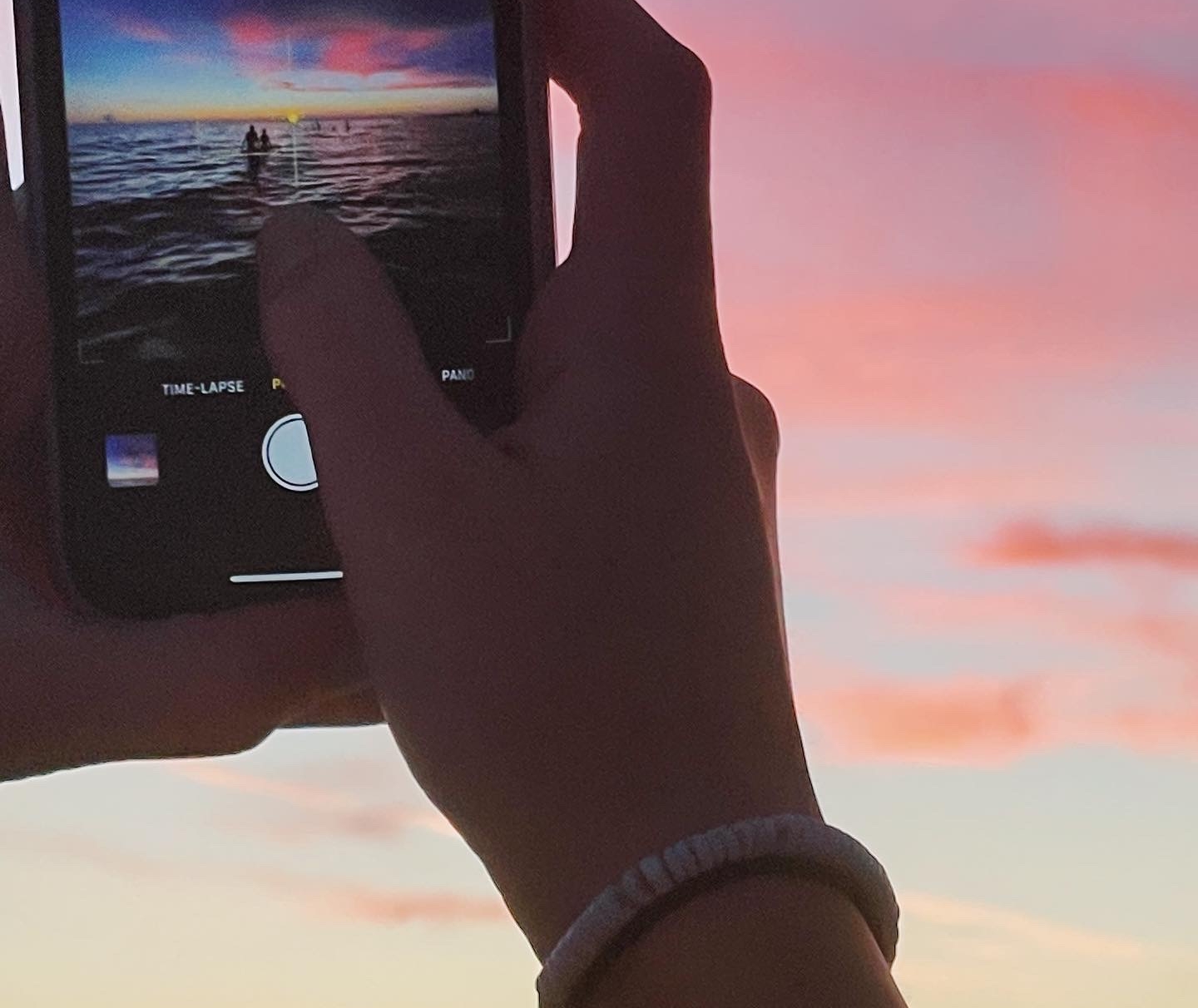 Persoon die foto neemt met smartphone